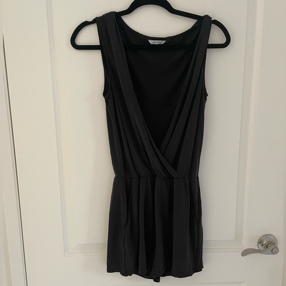 Small romper - Picture 1 of 1